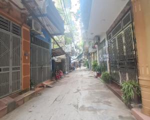 CẦN ĐỂ LẠI CĂN NHÀ 2 THOÁNG TẠI PHỐ TÂN XUÂN ; 36M2 - 7,8 TỶ